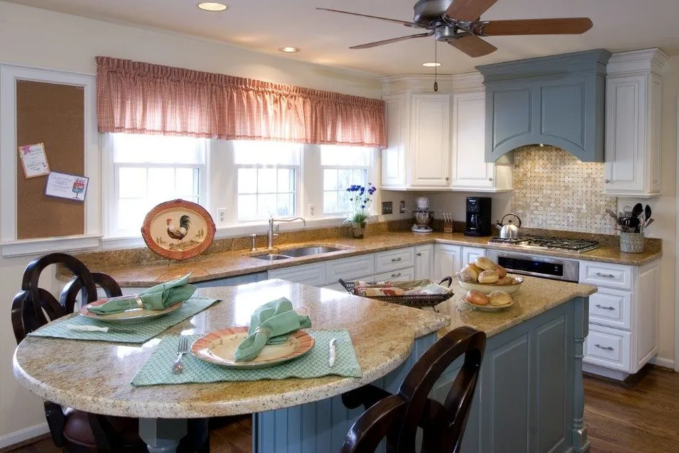 Hyde Park Lumber & Design - Photo 11