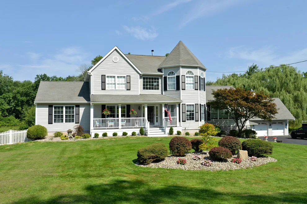 Classic Porch with Azek by Kehoe Kustom, LLC - Photo 2