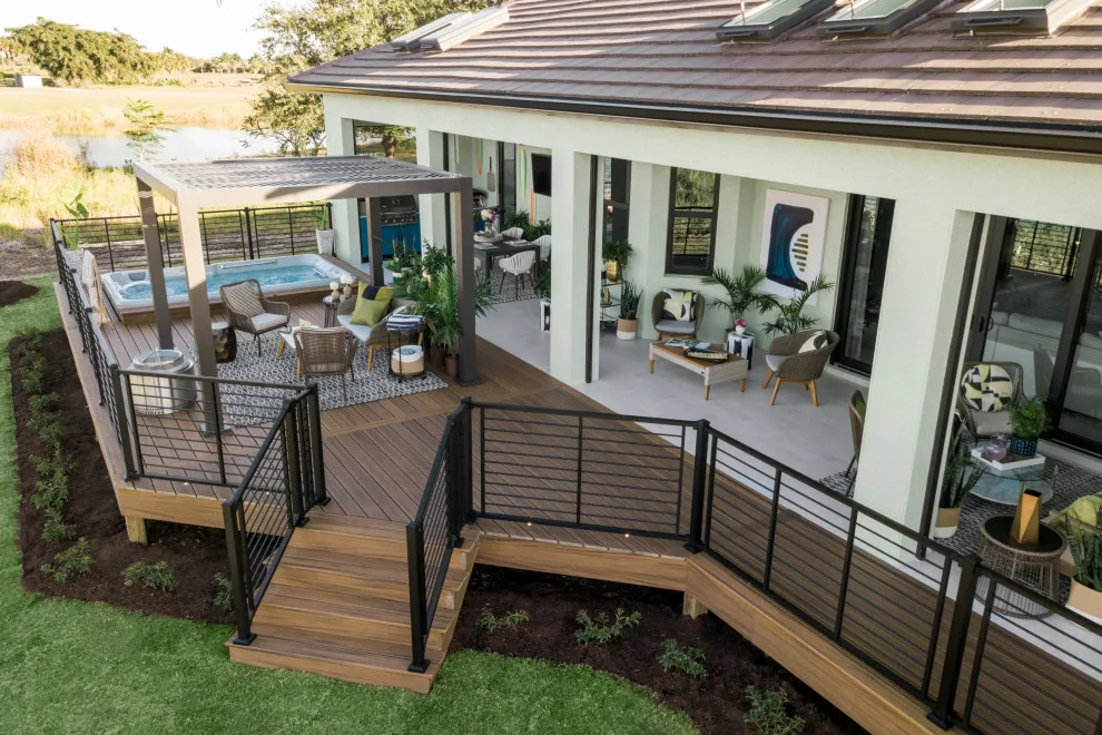 Trex at the 2021 HGTV Smart Home by Trex Company INC - Photo 8