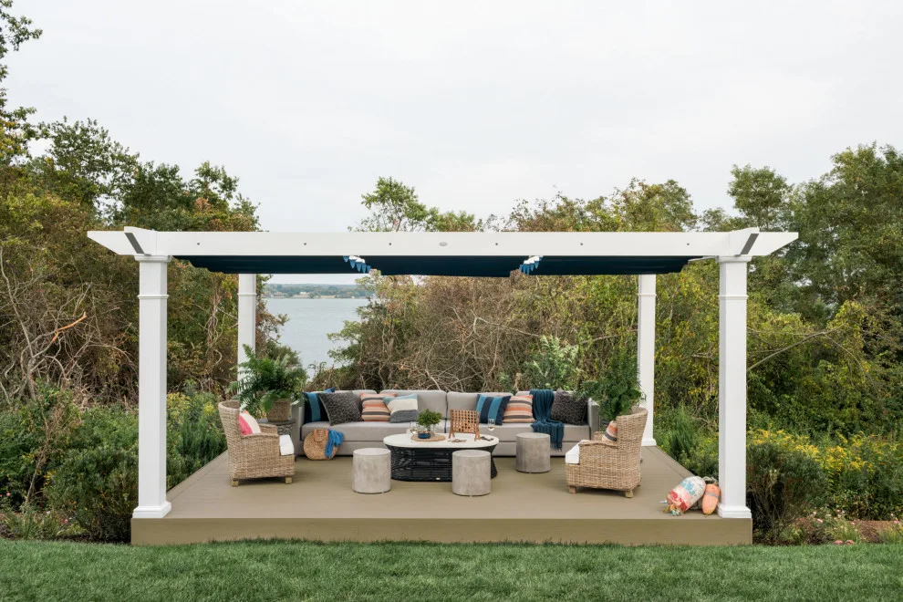 Trex at the 2021 HGTV Dream Home by Trex Company INC - Photo 8