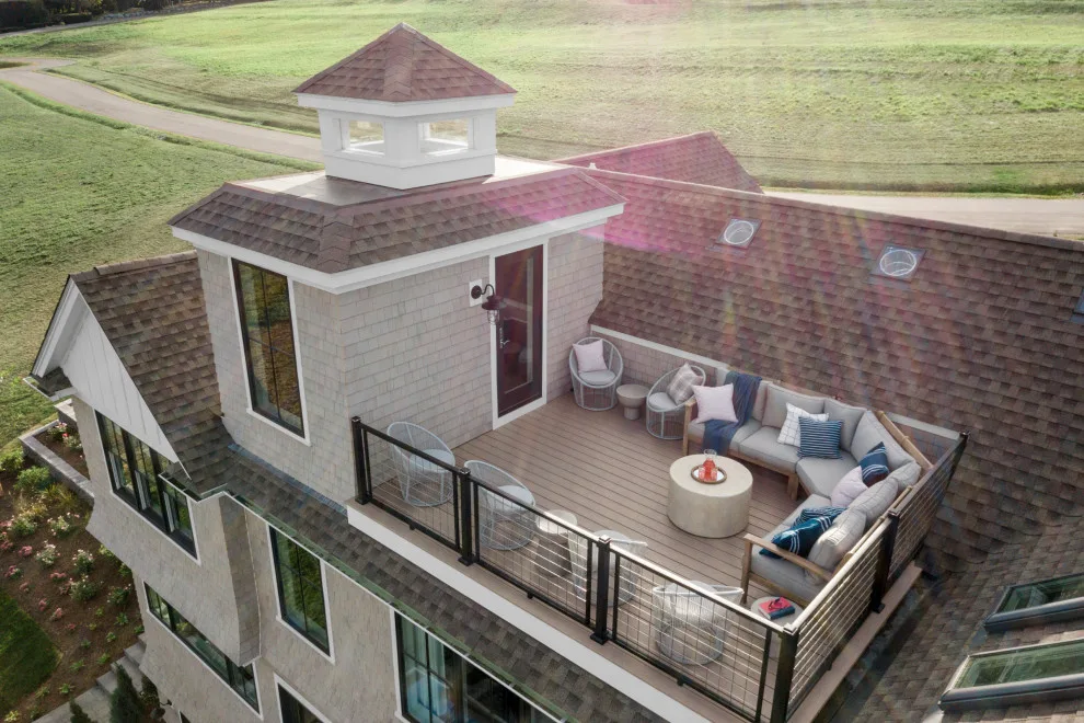 Trex at the 2021 HGTV Dream Home by Trex Company INC - Photo 7