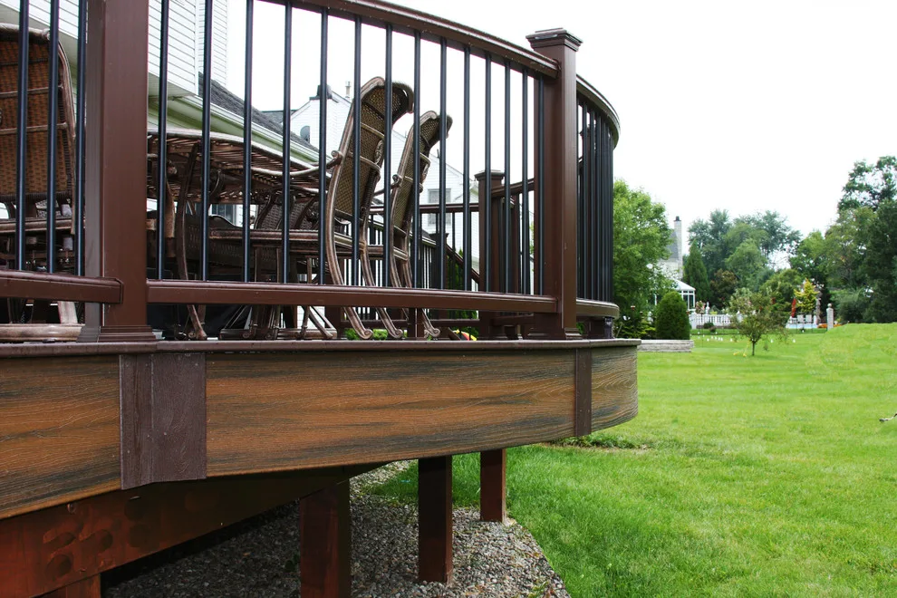 Curved Trex Deck in Richboro by Miles Deck Construction - Photo 4