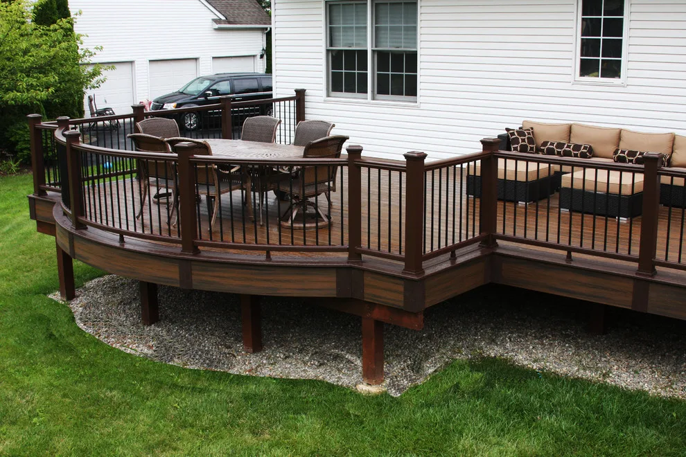 Curved Trex Deck in Richboro by Miles Deck Construction - Photo 2