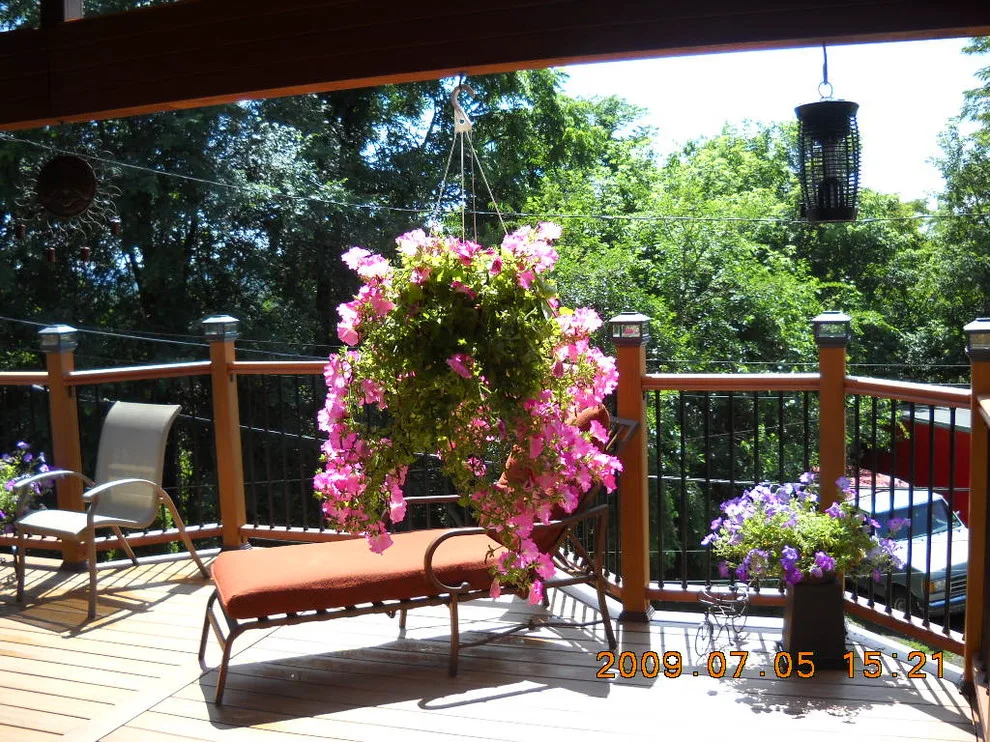 TREX ELEVATE by Decks Decks Decks - Photo 4