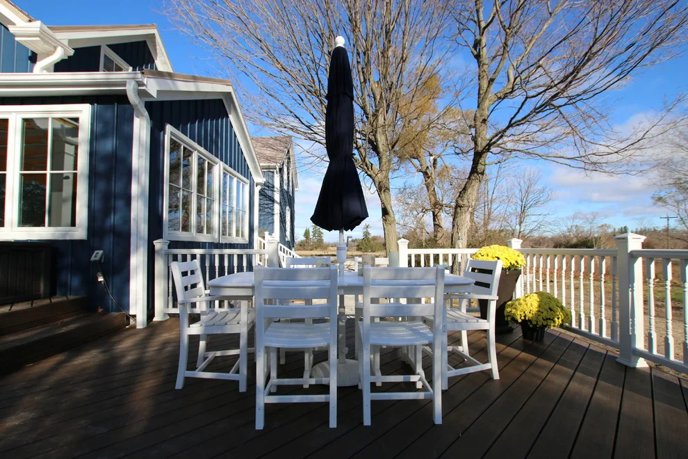 Trexpert Kate Campbell's Deck Construction by Trex Company INC - Photo 6