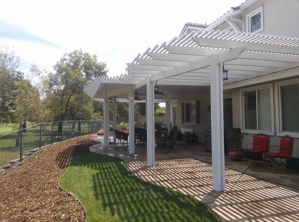 Diverse Shade Installations by Deome 2 Builders Inc - Photo 3