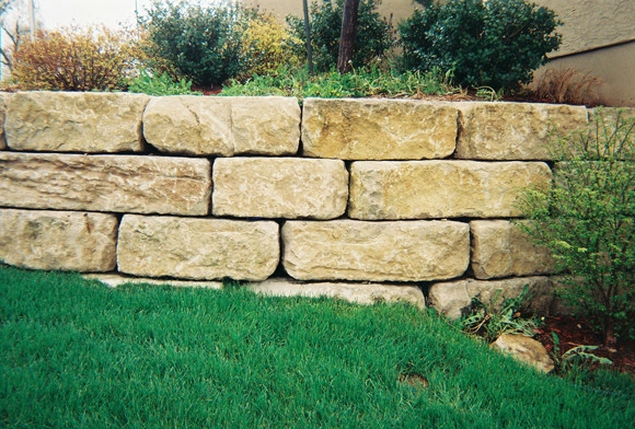 Retaining Wall Projects by Prestige One Landscaping - Photo 2