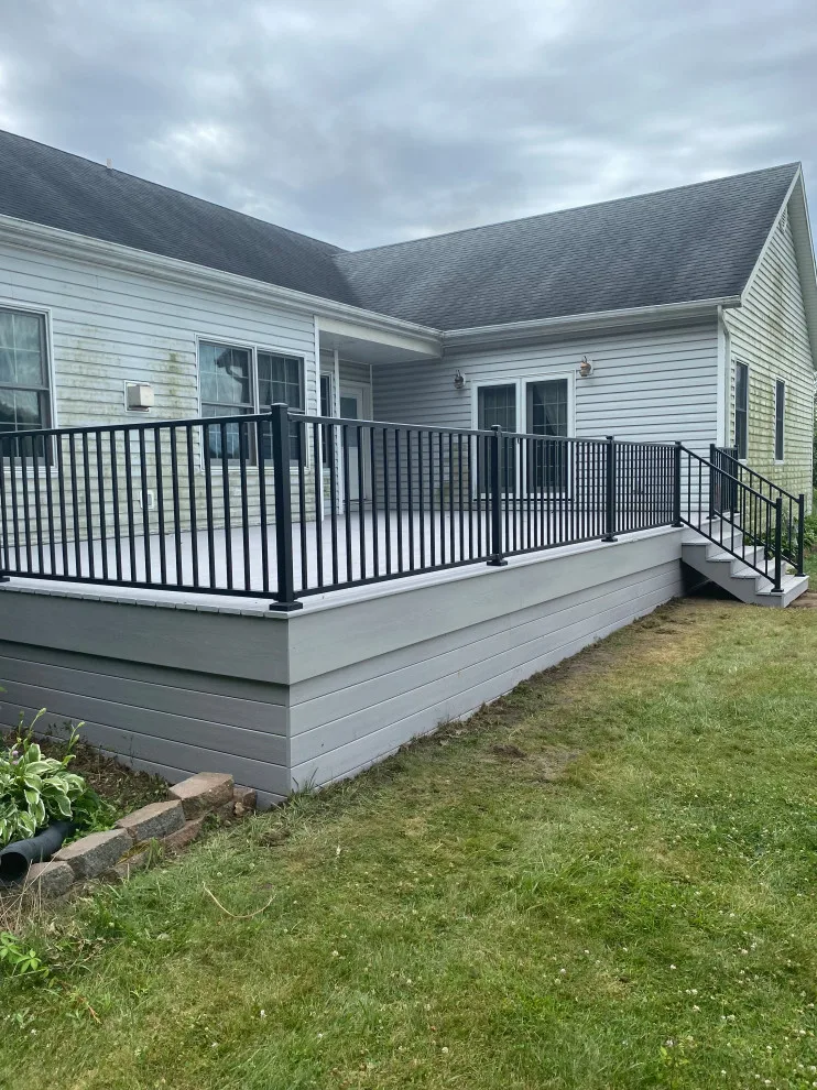 Four Seasons Custom Decks & Fences - Photo 8