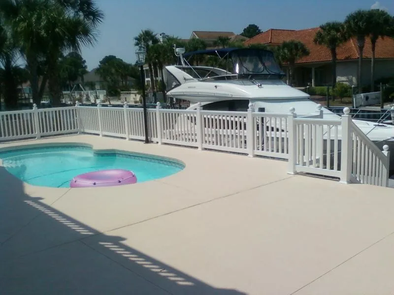 VINYL BARRIERS by Signature Decks & Fences - Photo 4