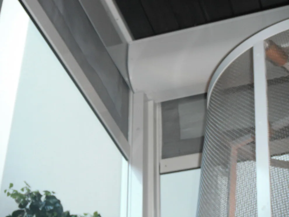 W-Hotel South Beach - Dutch Restaurant Wind Mitigation Screens at 95% by Sentinel Retractable Screens, LLC - Photo 8