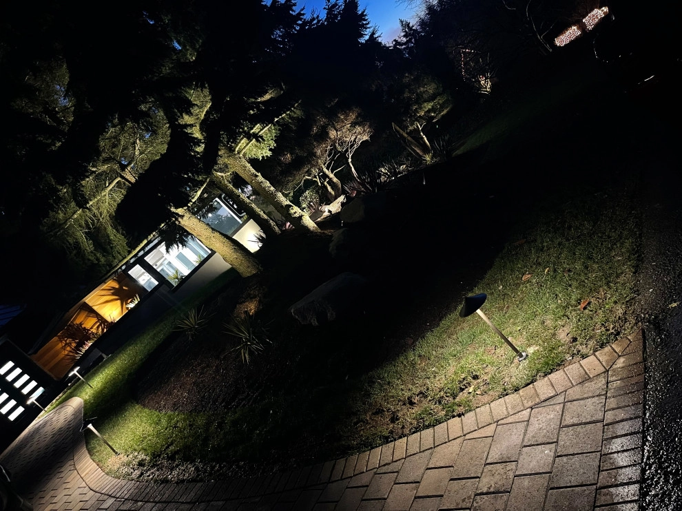Clyde Hill landscape lighting project. by Primal Outdoor Lighting & Design - Photo 3