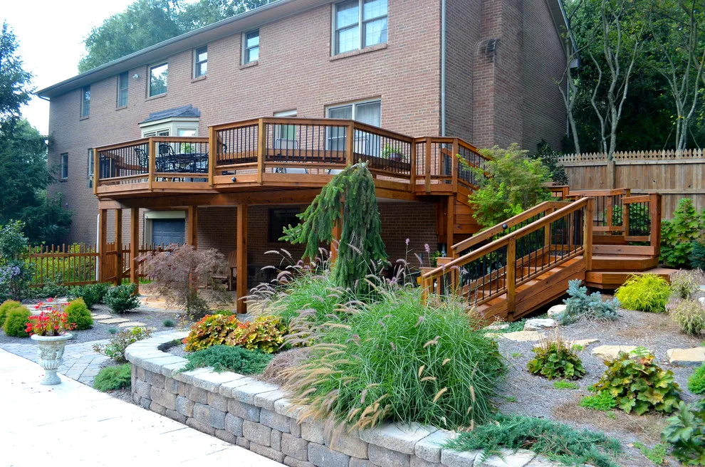 American Deck & Sunroom Co. - Photo 6