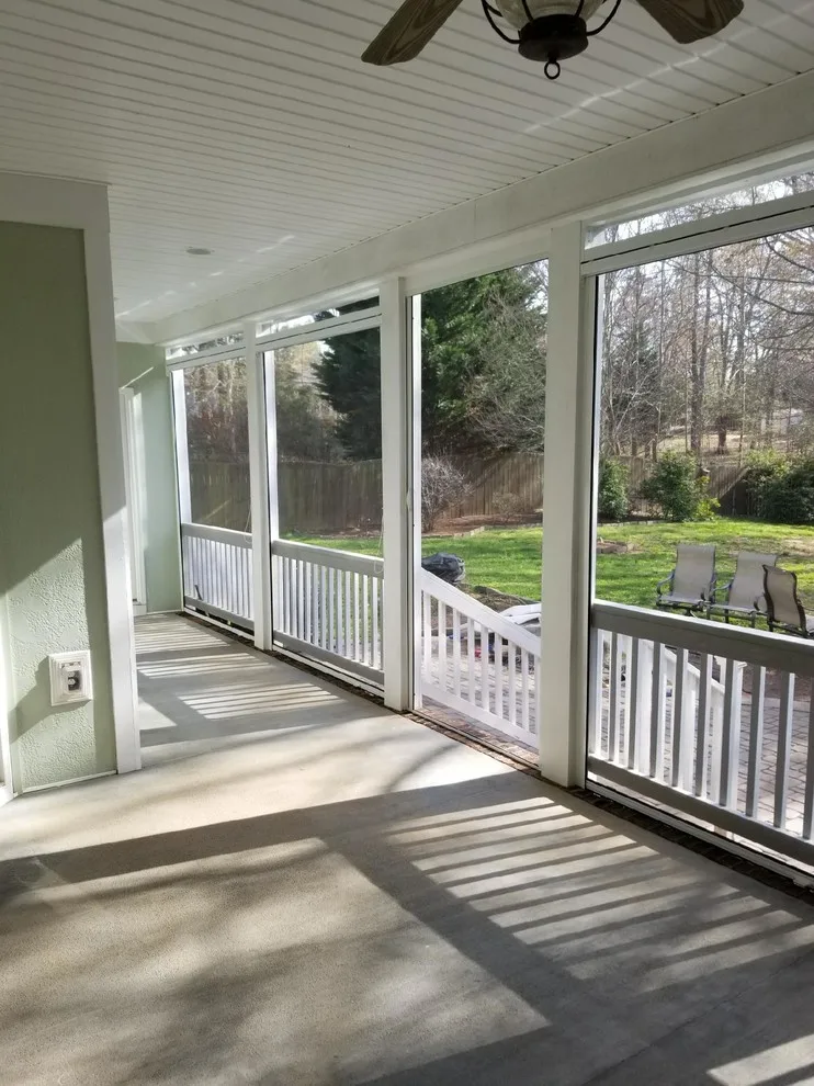 Waxhaw Pull-Down Screens by Screen Squad, Inc. - Photo 6