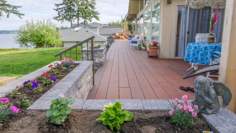 Amazing Outlook by Deck Builders Inc - Photo 10