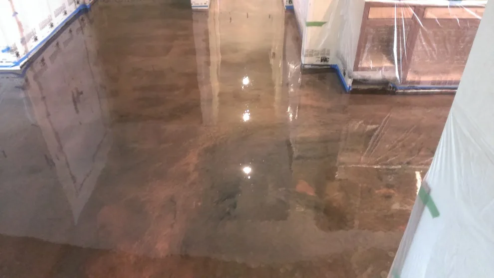 Metallic epoxy floor coatings by Designer Concrete - Photo 14