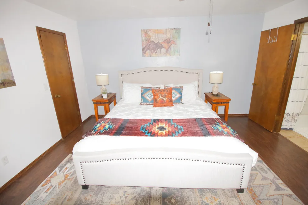 Oklahoma City Cosmic Cowboy by Mission Accomplished Interior Design & Staging - Photo 10