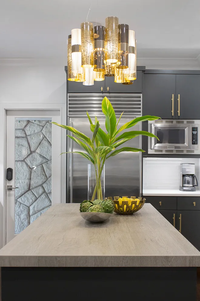 Olmos Park Contemporary Renovation by Audrey Curl Interiors - Photo 3