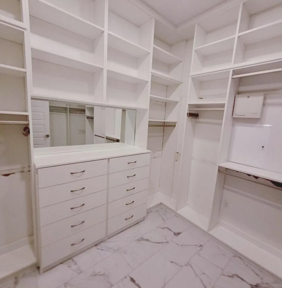 Decorating Dilemmas, LLC - Photo 8