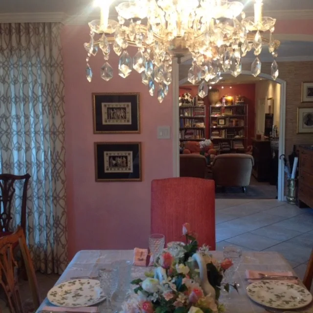 Dining Area Design by J. D. Carter Interior Design - Photo 2