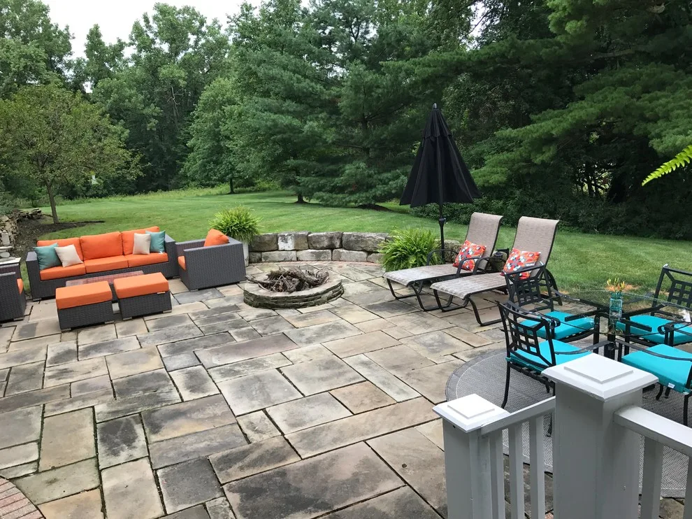 Outdoor Living Areas and Gardens by Monica Lukas Design - Photo 5
