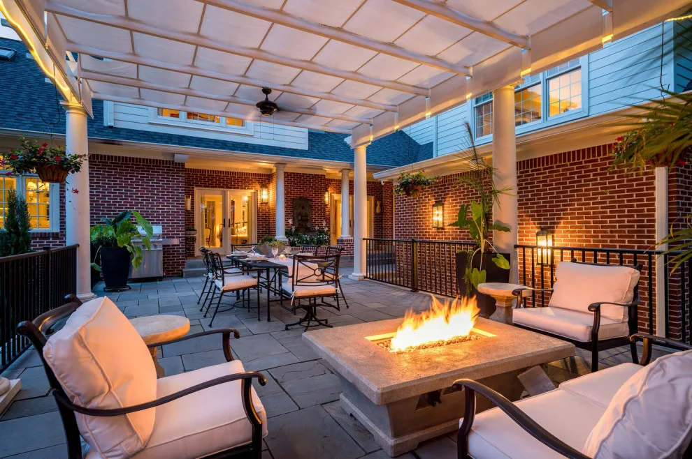 Alfresco Haven by Mary Norris Interiors - Photo 2