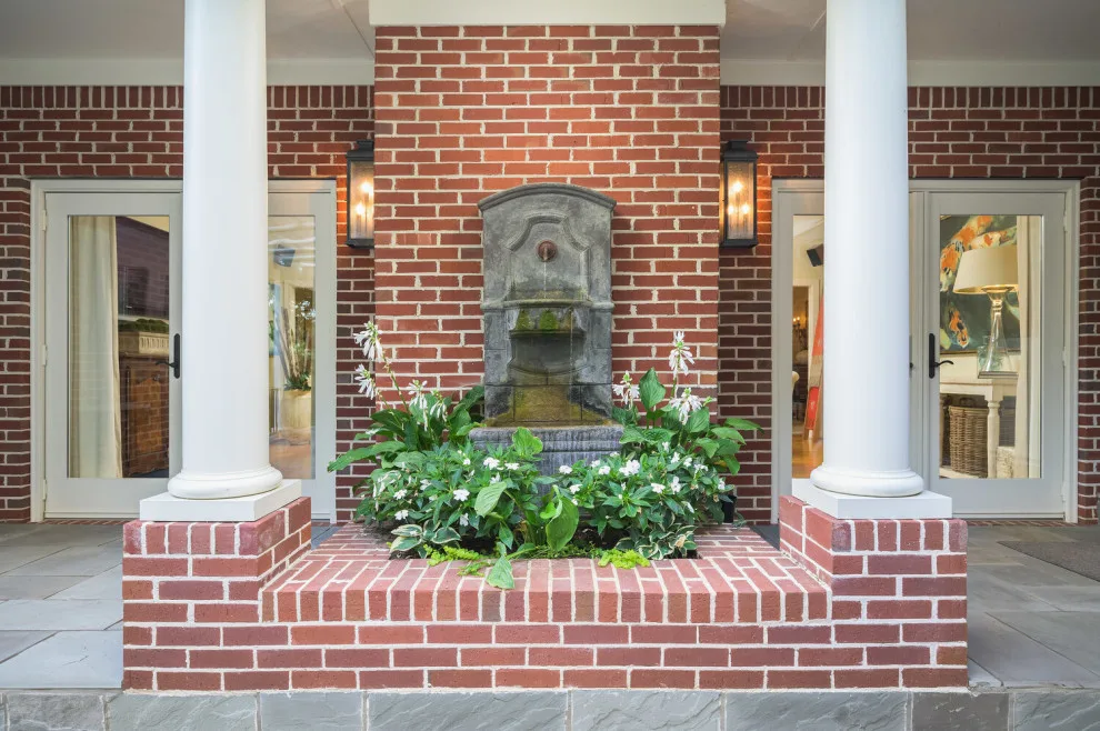 Mary Norris Interiors - Photo 2