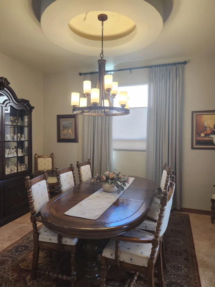 Martinez Interiors - Photo 7