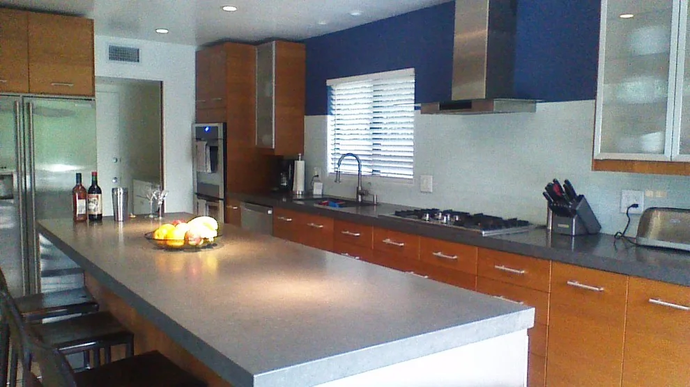 Palm Springs Exterior Renovation and Interior Update by Make It-Home - Photo 2