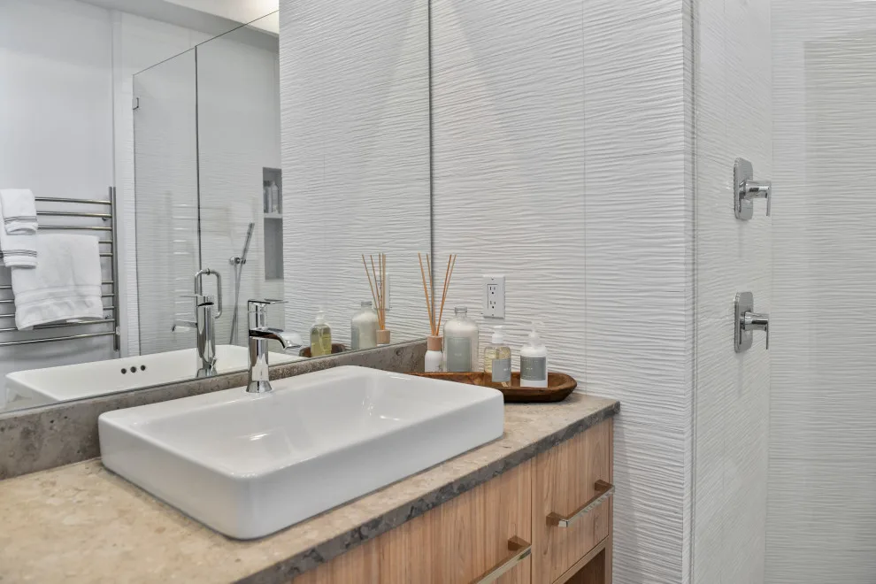 Spruce Personalized Decor - Photo 6