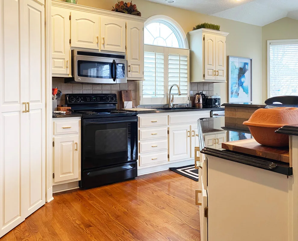 Parkhill Street Culinary Upgrade by Workshop90, LLC - Photo 5