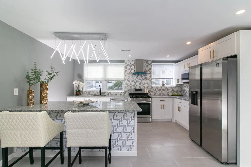 Philadelphia Jewel by Kate Grzymala Design - Photo 3