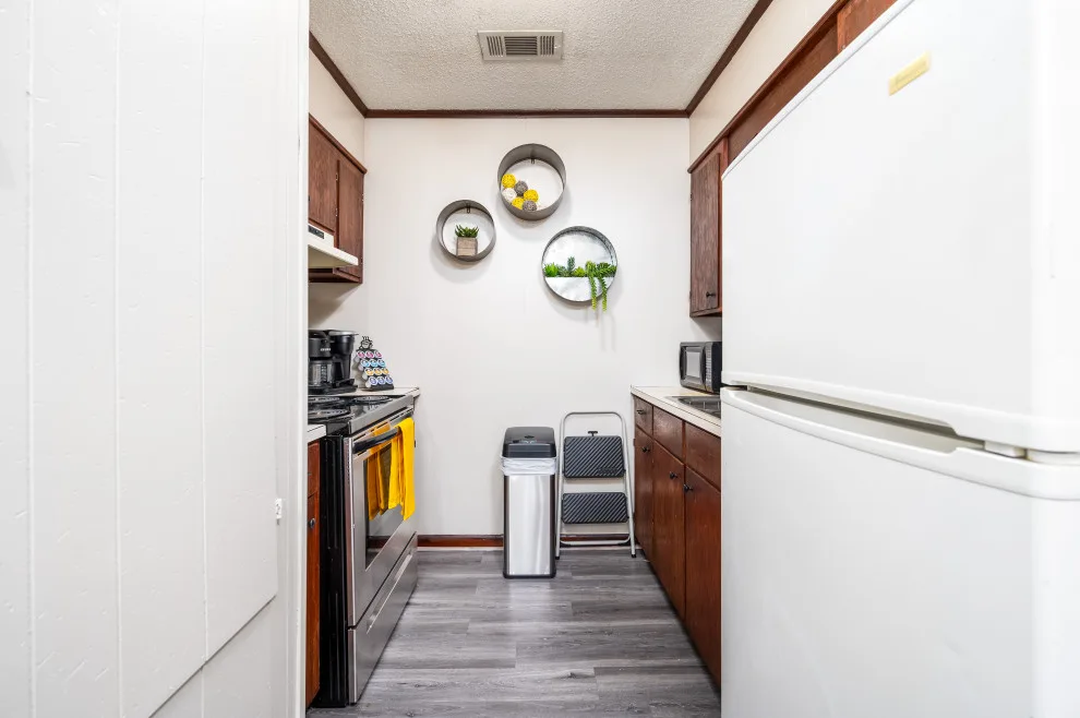 Pineville X by Mission Accomplished Interior Design & Staging - Photo 2