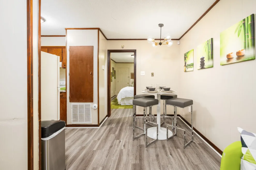 Pineville Eleven by Mission Accomplished Interior Design & Staging - Photo 8