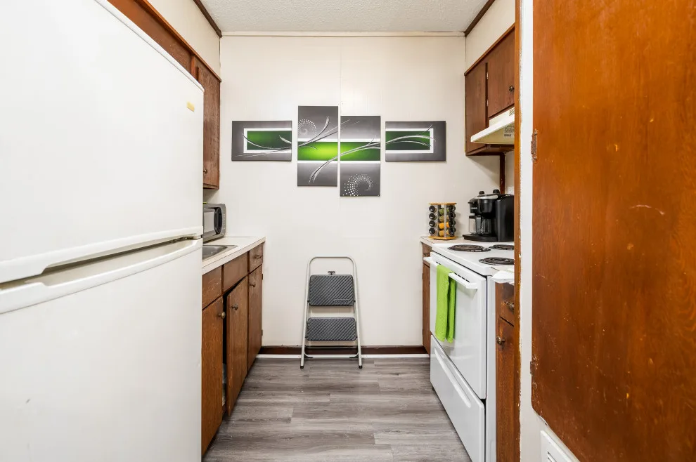 Pineville Eleven by Mission Accomplished Interior Design & Staging - Photo 2