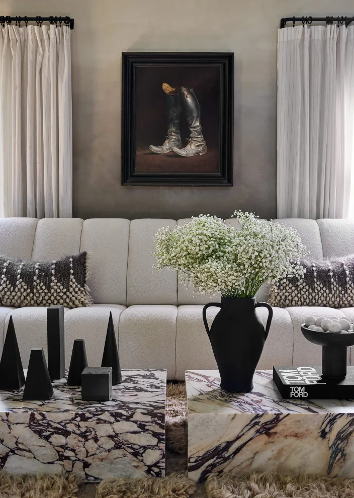 Equestrian Residence by Crystal Blackshaw Interiors - Photo 6