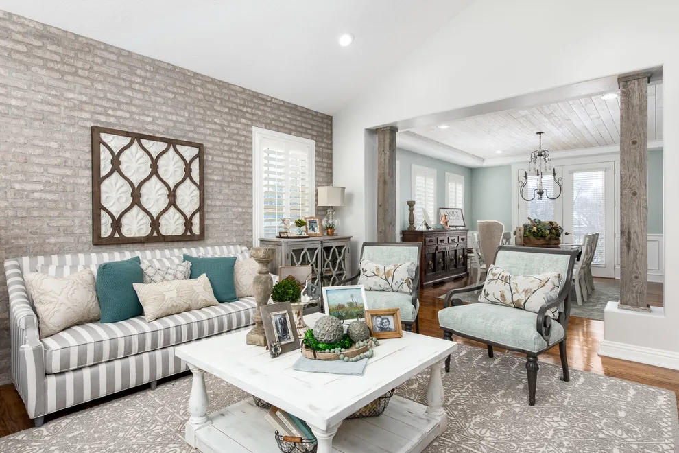 Farmhouse renovation by Lisa Jane Co. - Photo 4