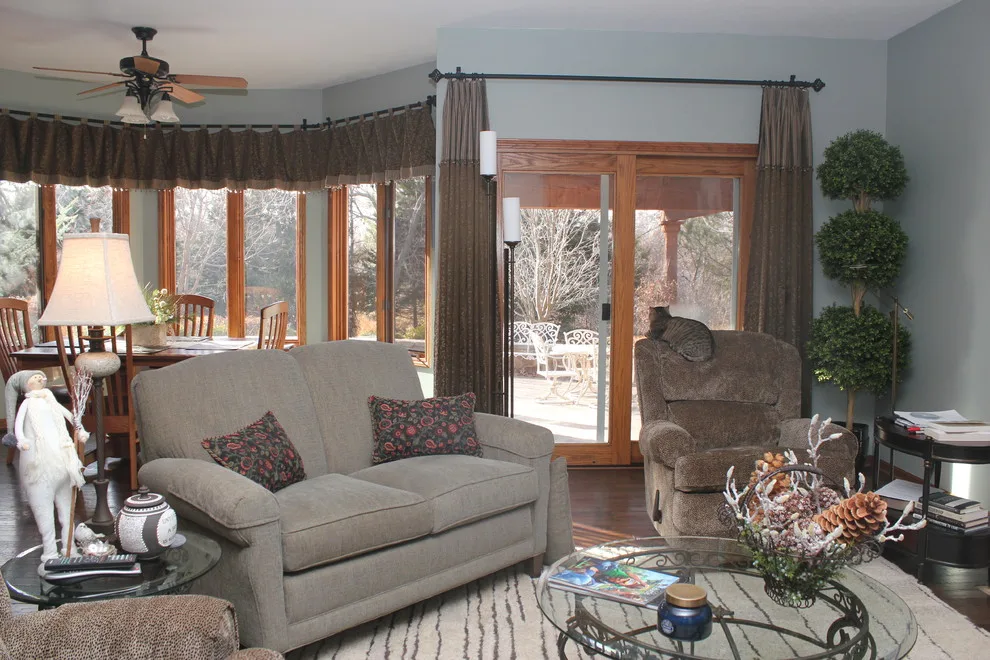Eclectic Warm Home in the Prairie Dunes by Megan McGraw Interior Design - Photo 8