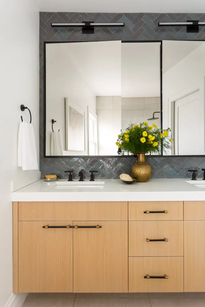 Master Suite and Bath Combination by Parti Pris Design - Photo 9