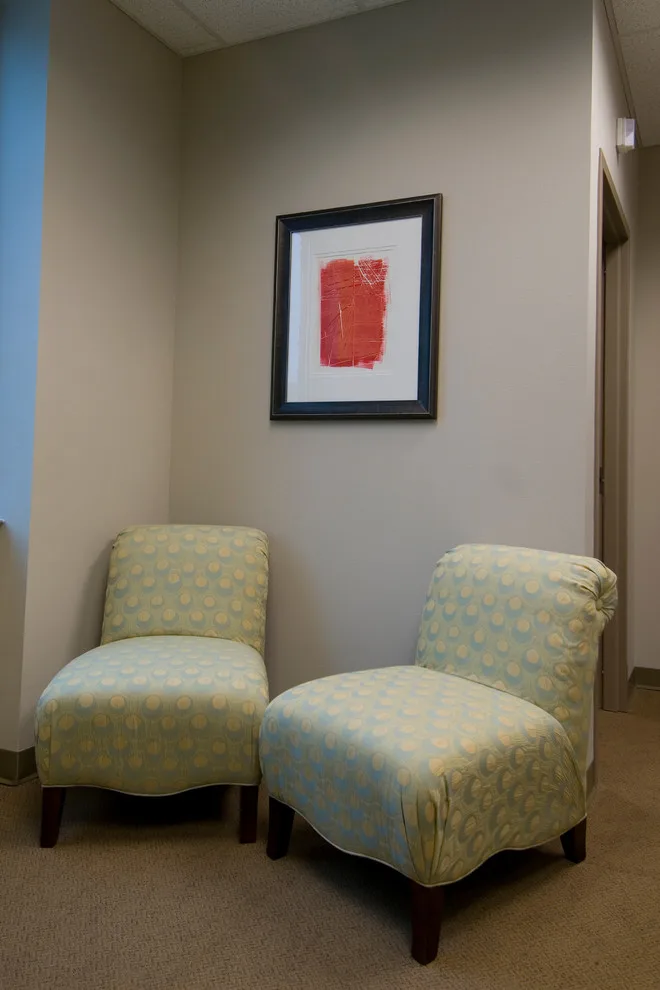 Exclusive Homes by Shanan Campbell Art Consulting - Photo 8