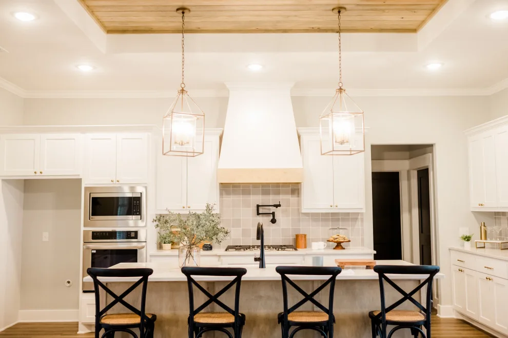 Bourbon Lane Project / Staging Design / Bryan, TX by Adele Interiors - Photo 27