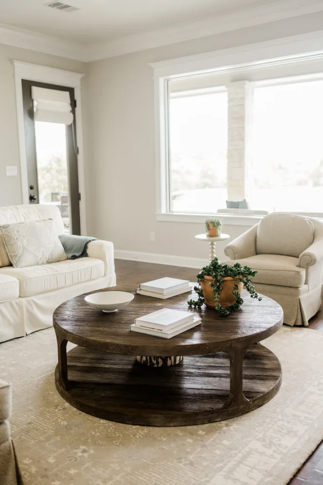 Laurel Project / Furniture Design / Bryan, TX by Adele Interiors - Photo 10