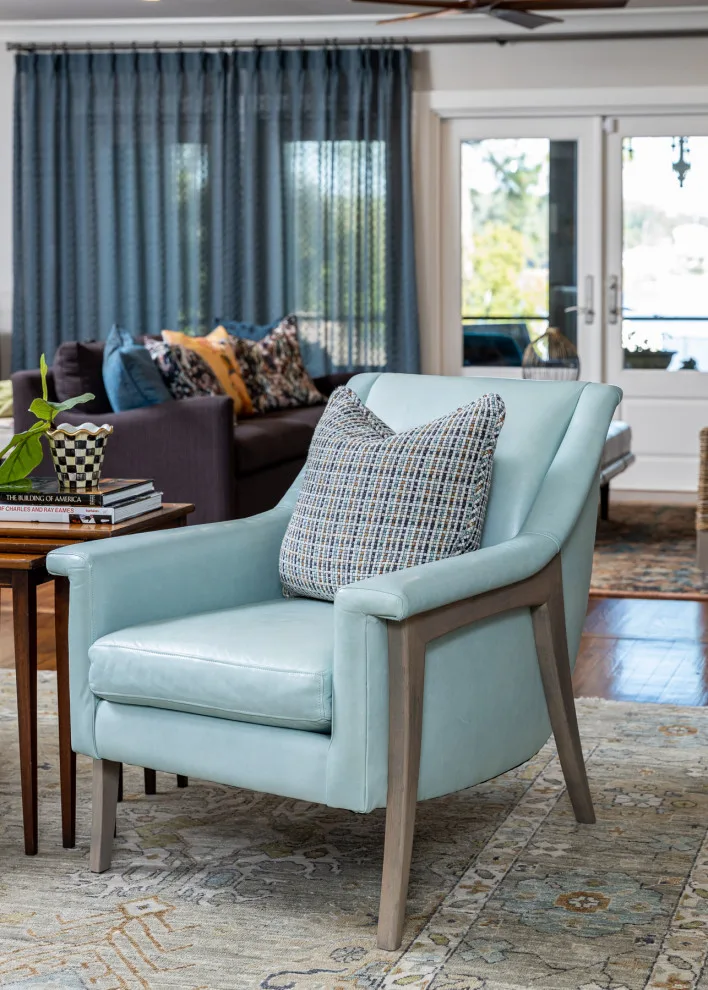 Modernized Ranch Living Spaces by In Detail Interiors - Photo 9