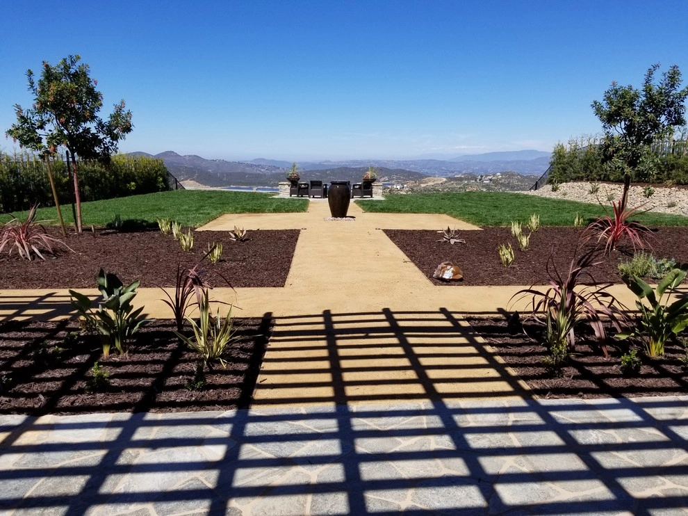 Front to Back Landscape by Quetzal Landscapes, Inc. - Photo 12