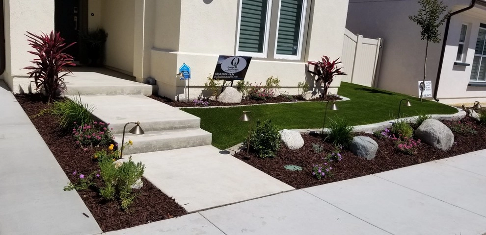 Landscape remodel by Quetzal Landscapes, Inc. - Photo 2
