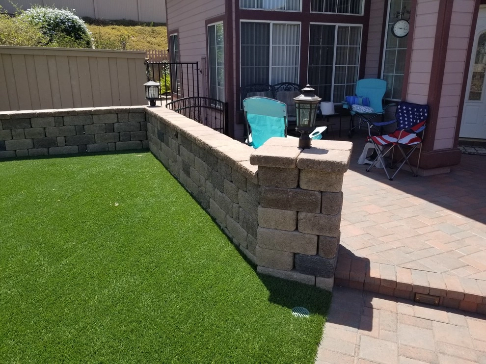 Front Yard Turf by Quetzal Landscapes, Inc. - Photo 4