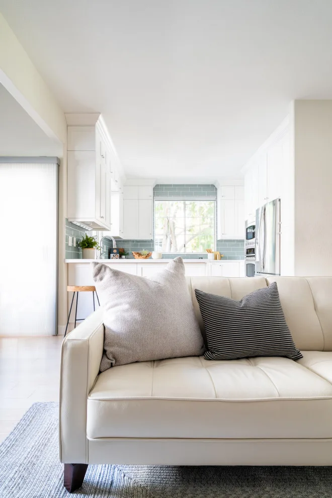 Renaissance Boulevard by Acacia + Spruce - Photo 14