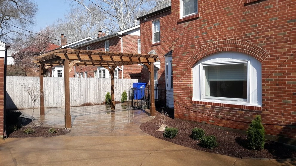 Outdoor Entertaining Spaces by Quiet Village Landscaping - Photo 15