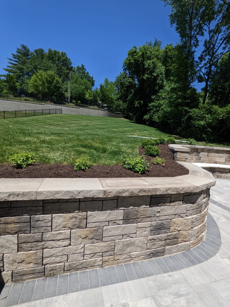 Modern Outdoor Entertaining Space by Quiet Village Landscaping - Photo 3