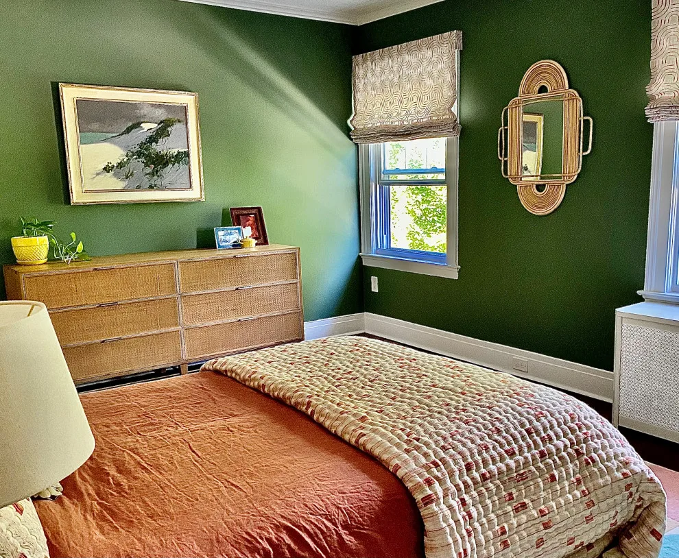 NOSTALGIC ELEGANCE BEDROOM by JSE Interiors - Photo 3