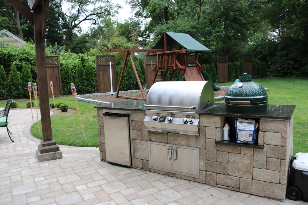 Outdoor Kitchens by Quiet Village Landscaping - Photo 4